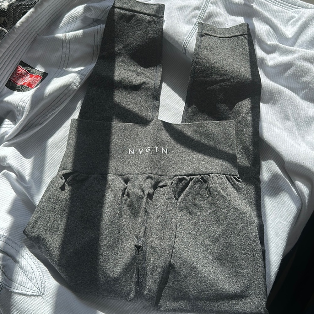NVGTN leggings